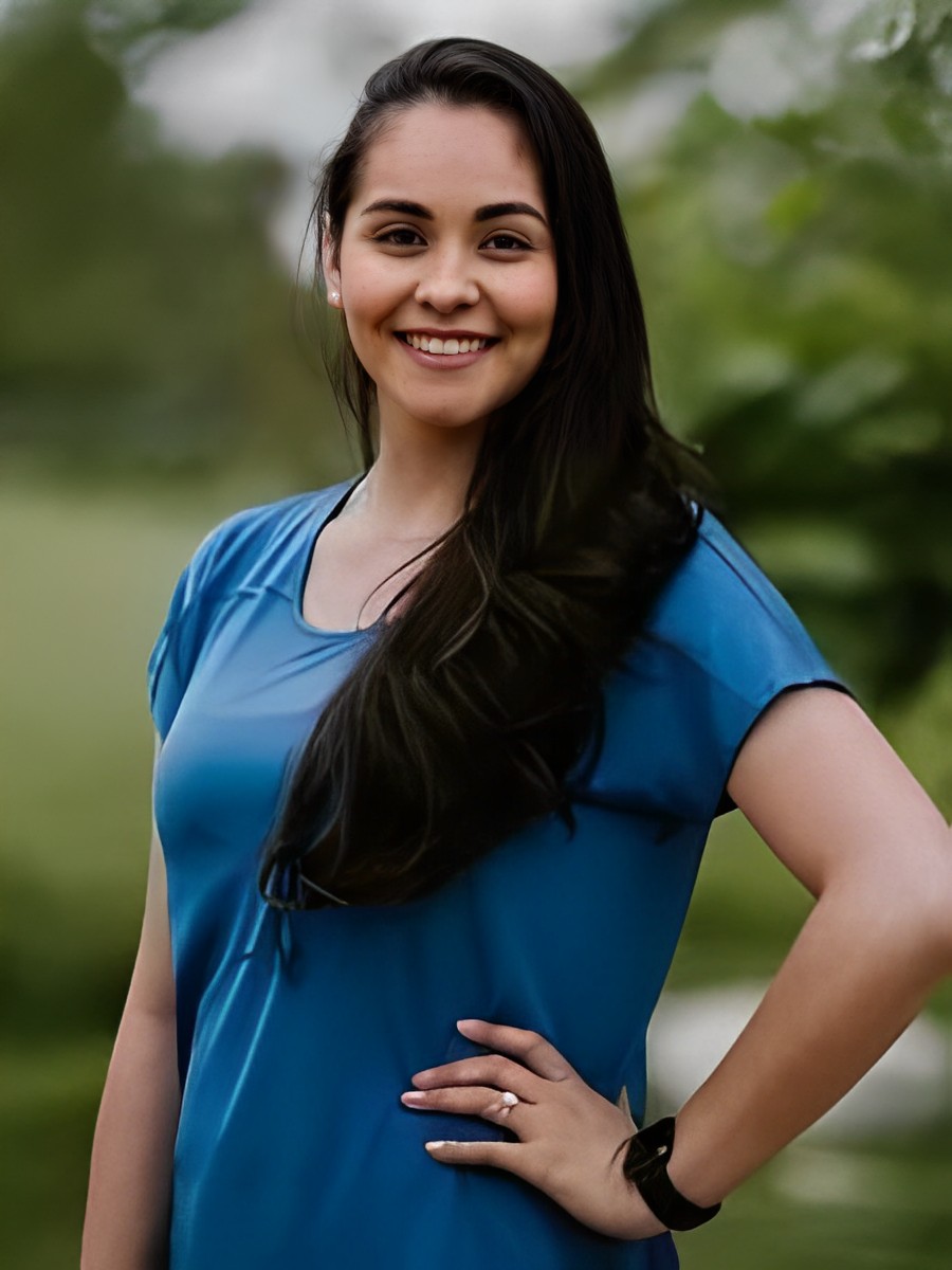 Registered Dental Assistant Lily